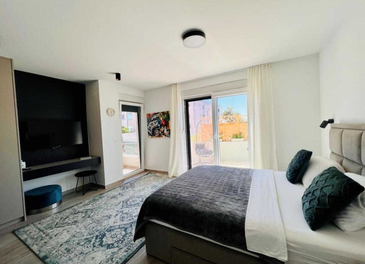 Apartments The Beach Resort Vir Ngoại thất bức ảnh