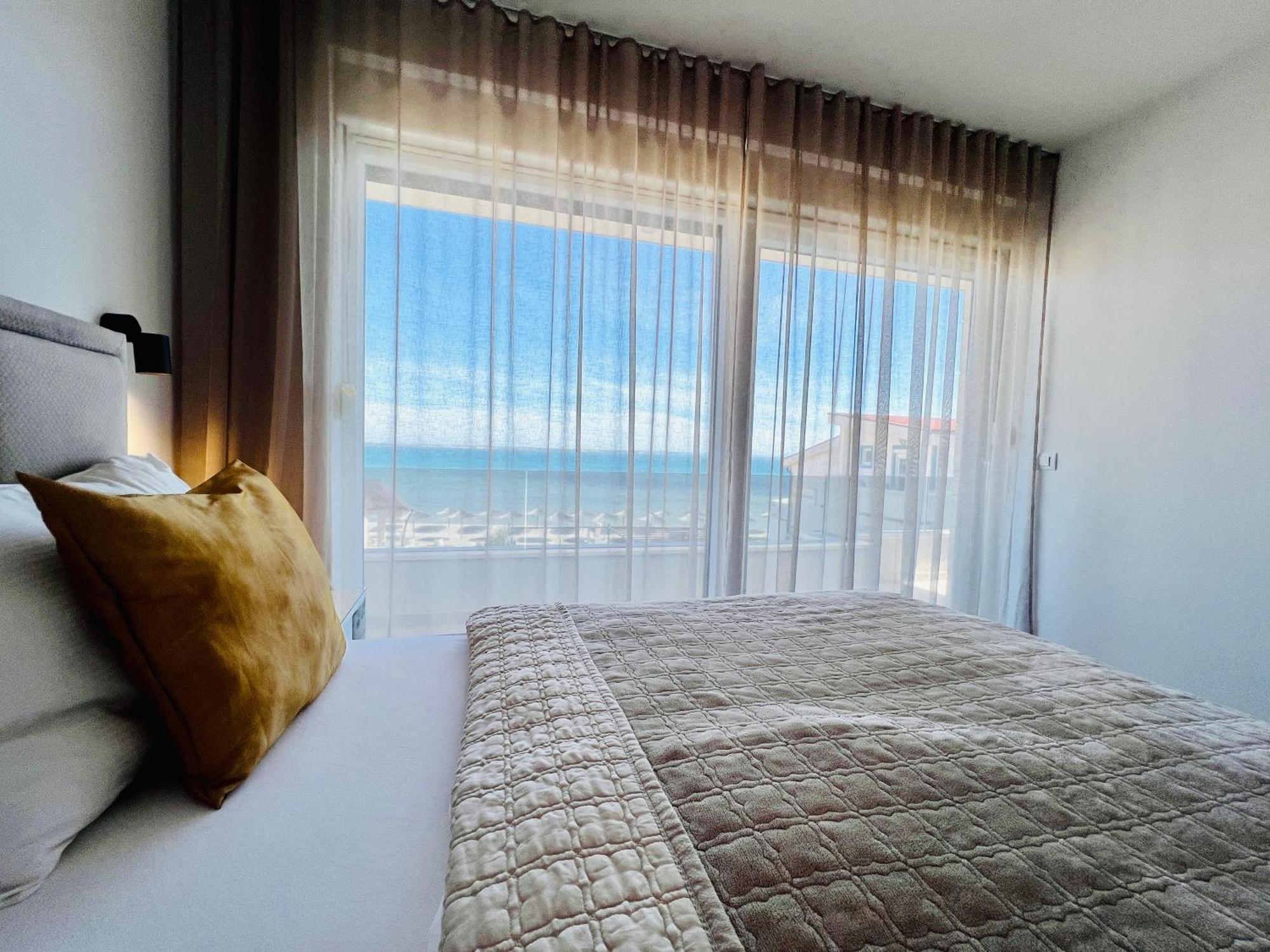 Apartments The Beach Resort Vir Ngoại thất bức ảnh