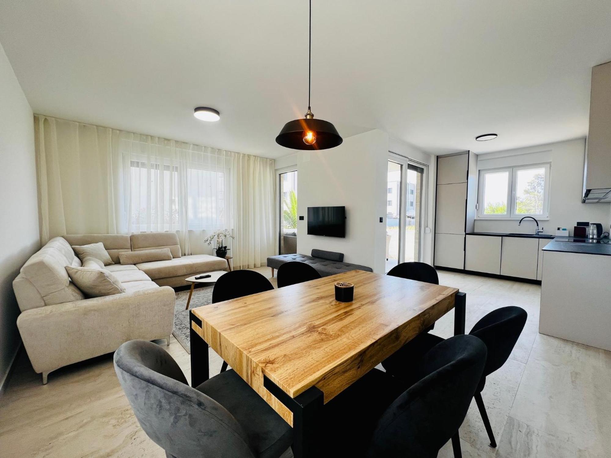 Apartments The Beach Resort Vir Ngoại thất bức ảnh